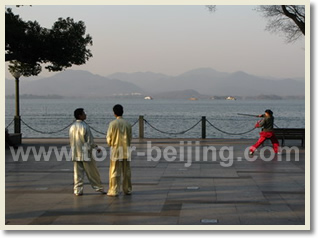 Shanghai Suzhou Hangzhou 6 Day Train Tour